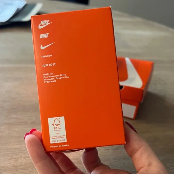 Nike Gift Card Size Shoe Boxes - Picture 3 of 4